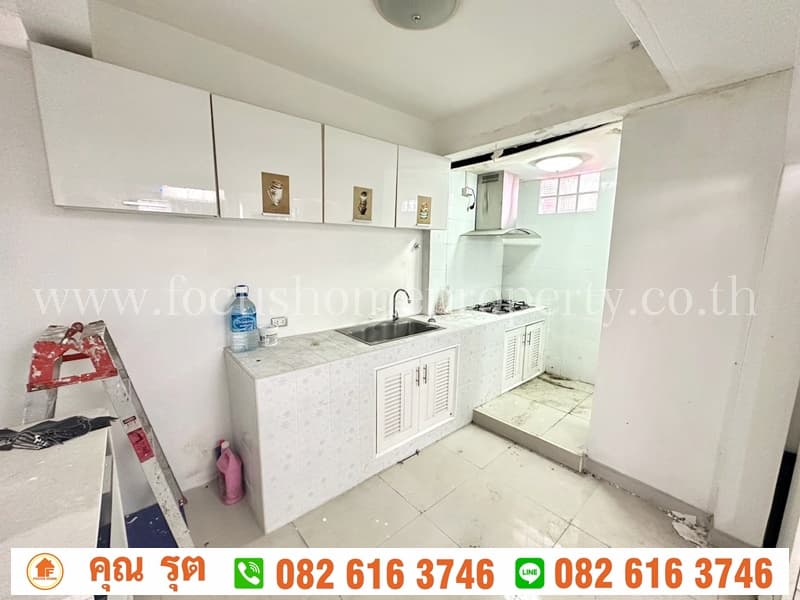 ขาย บ้านแฝด หมู่บ้าน ทิพย์นคร ซอยนวลจันทร์ 27 หลังมุม  